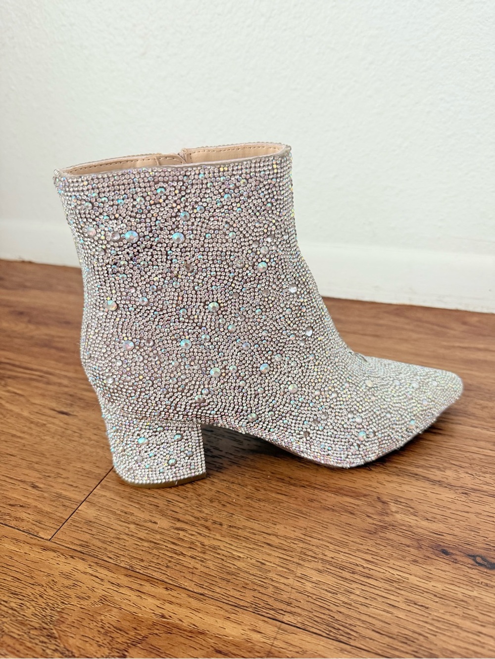 Betsey Johnson Kyla Rhinestone Ankle Booties Silver Size 7.5